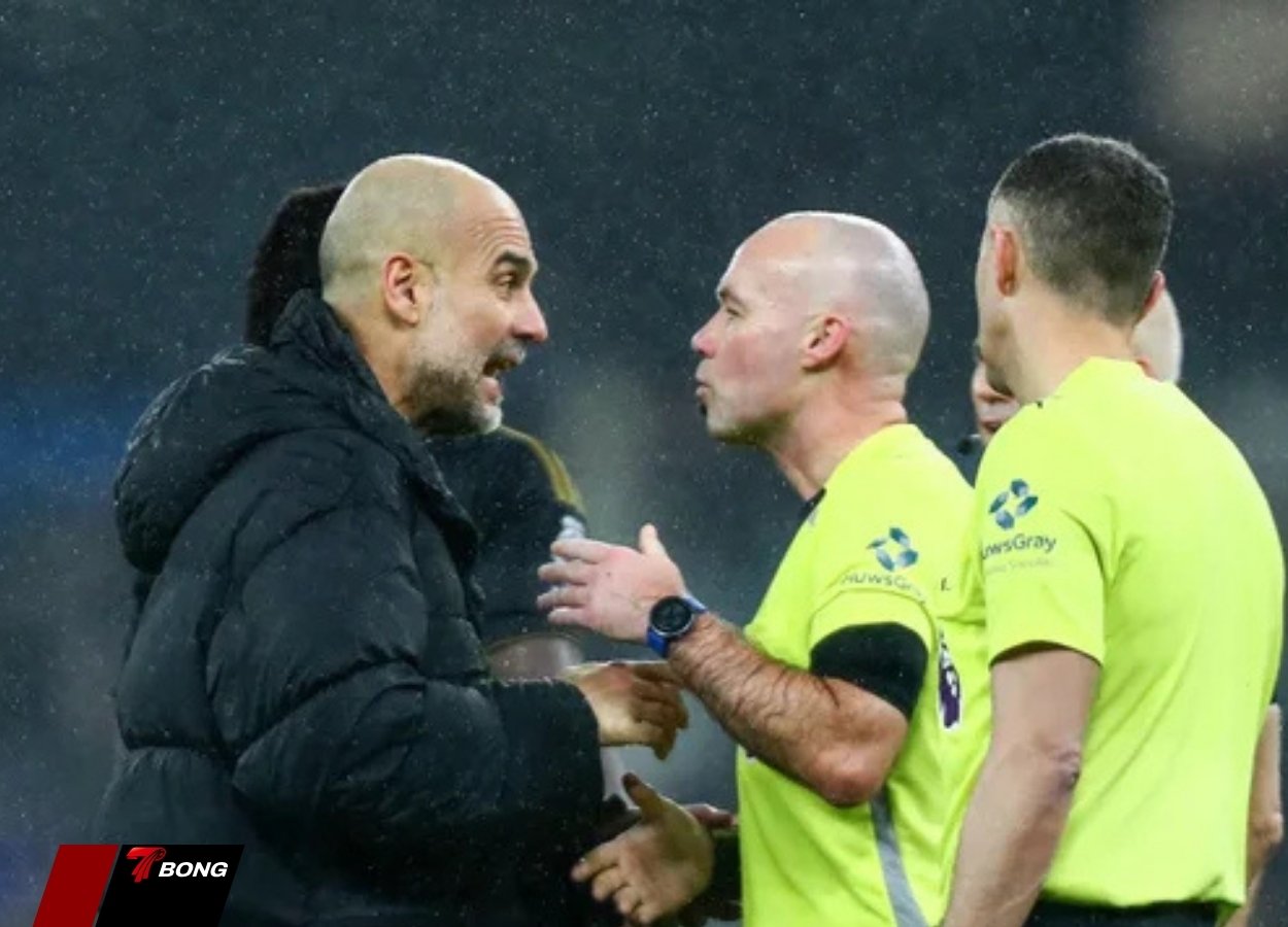 Mổ xẻ pha VAR cướp đi bàn thắng của West Ham